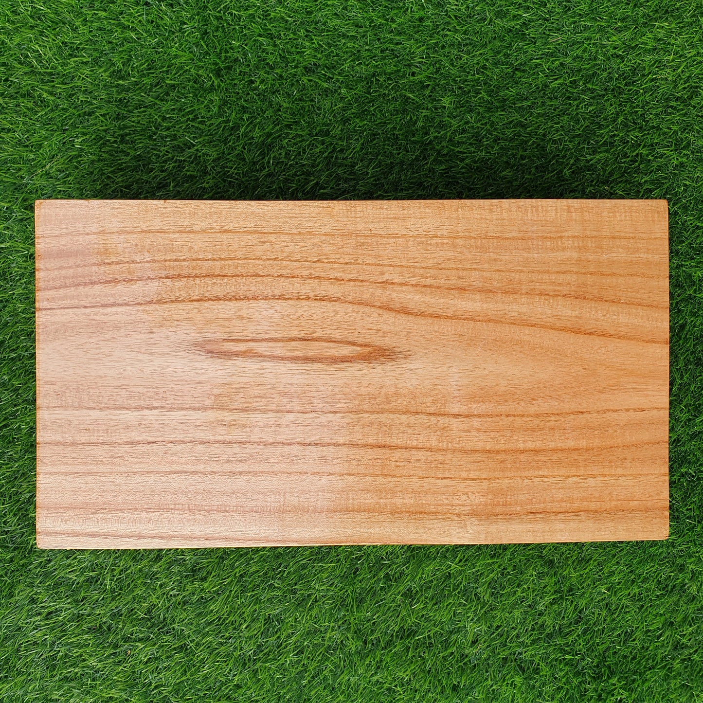 Wooden Cutting Board (D-4)